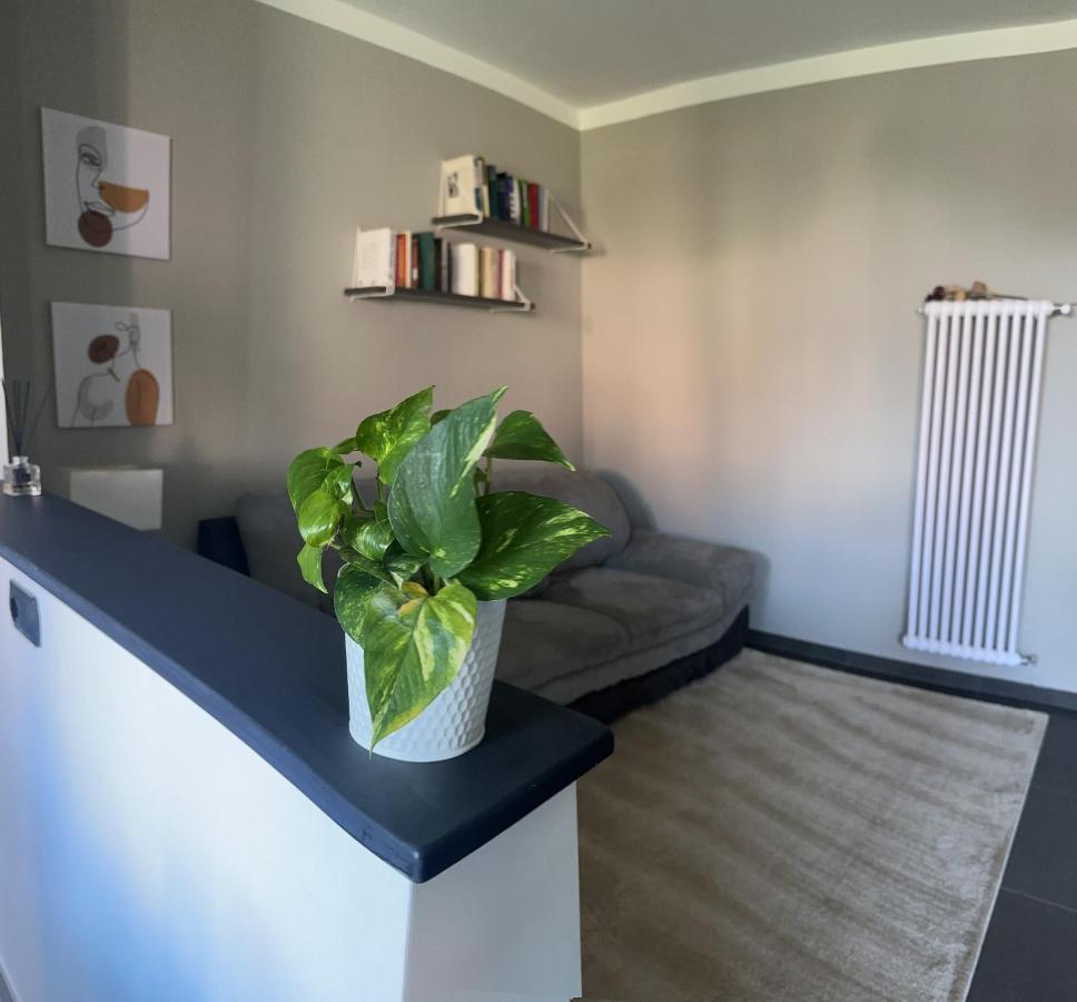 Miky'S Home Leggiuno Eksteriør billede